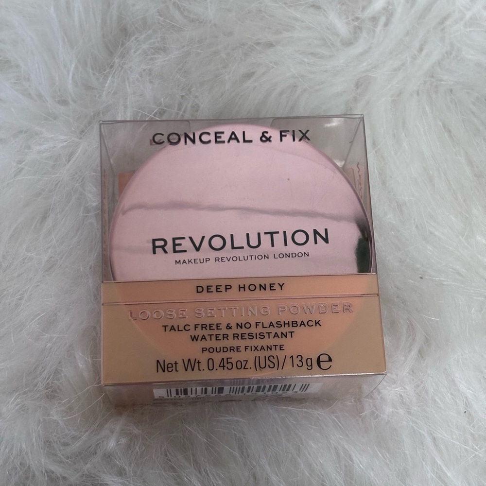 Makeup Revolution Conceal & Fix Setting Powder Deep Honey